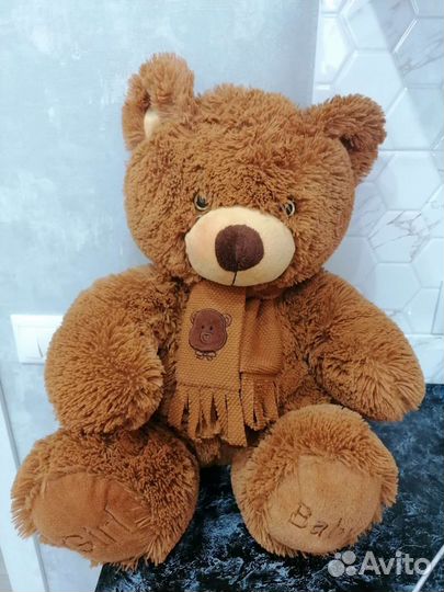 Плюшевый медведь