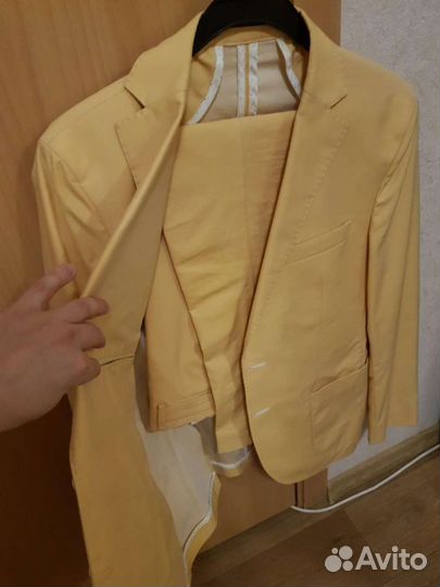 Мужской костюм