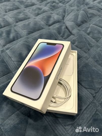 Телефон iPhone 14 128