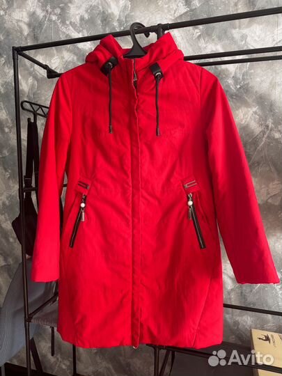 Продам куртку демисезонная 48-50 размер