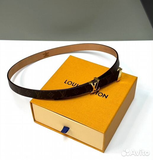 Женский ремень Louis Vuitton Initiales