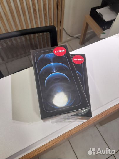 iPhone 12 Pro, 256 ГБ