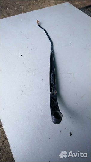 Поводок дворников kia rio 3 /solaris 1 R, L