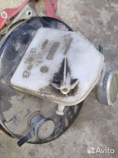 Вакумный усилитель тормозов Peugeot 307 Пежо 307