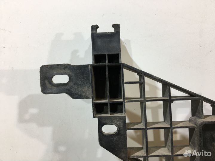 Диффузор Renault Duster