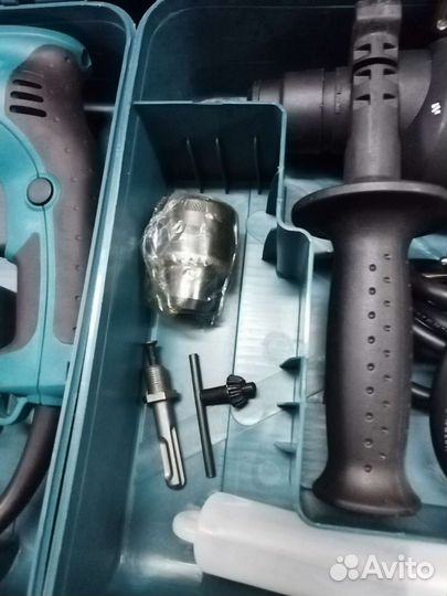 Перфоратор Сетевой makita новый 2470
