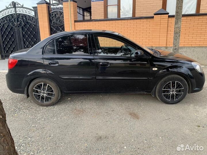Kia Rio 1.4 МТ, 2011, 270 000 км