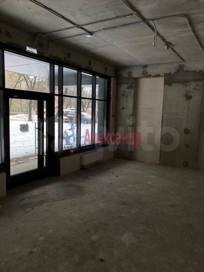 Сдам торговое помещение, 63 м²