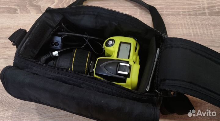 Nikon D90 + объектив cosina 100-300mm (super zoom)