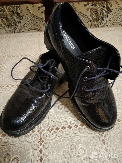 Ботинки осень весна женские