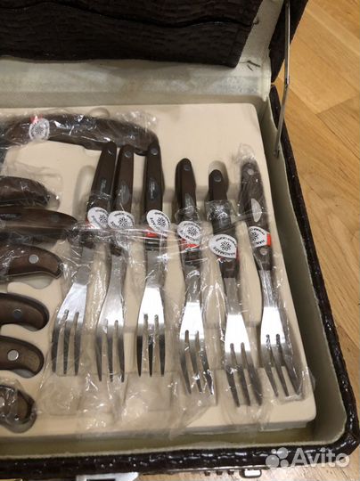 Blumhaus 1969. Набор ножей (для барбекю, пикника)