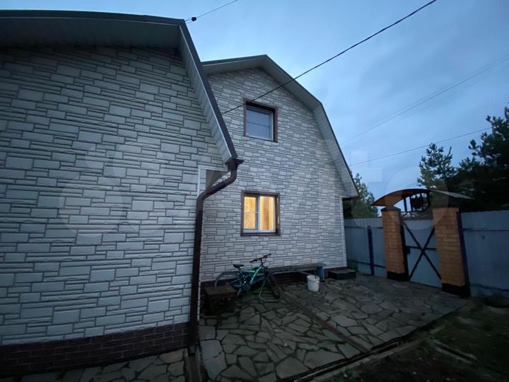 Дом 105 м² на участке 6 сот.