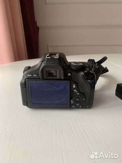 Canon EOS 600d kit + canon ef 50mm f/1.8 stm