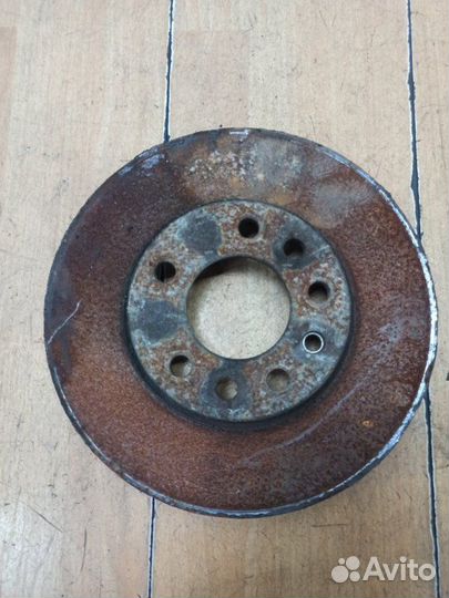 Тормозной диск передний левый Opel Astra H Z17DTH