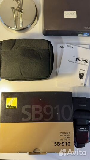 Вспышка камеры Nikon SB-910