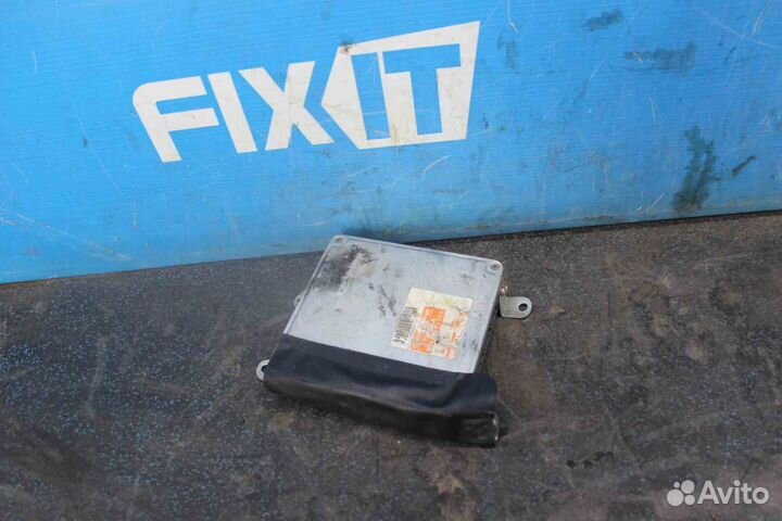 Блок управления двс Toyota Estima Emina (Тойота Эс