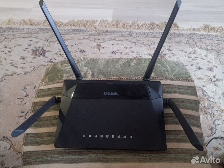 Роутер Wi-Fi D-Link AC 1200 ,двухдиапазонный