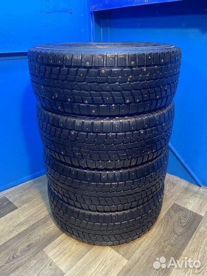 Dunlop SP Winter Ice 01 285/60 R18