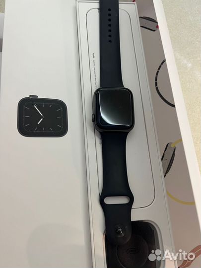 Часы apple watch 5 44 mm