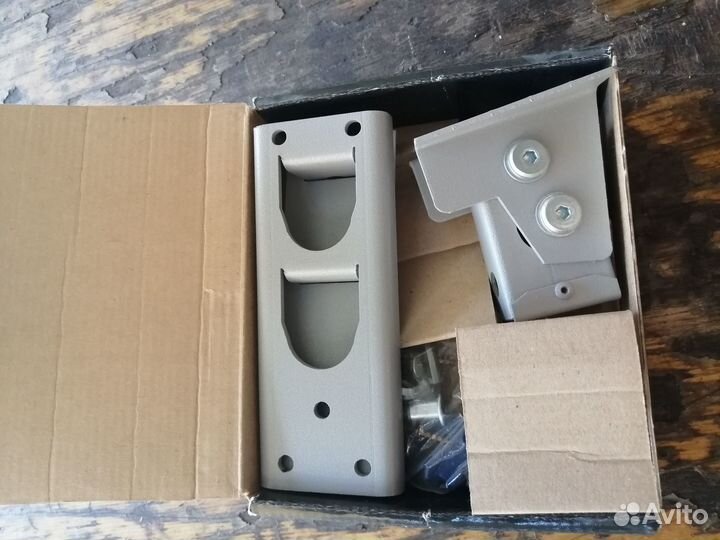 Кронштейн для крепления телевизора