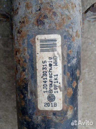 Стойка подвески передняя Skoda Octavia