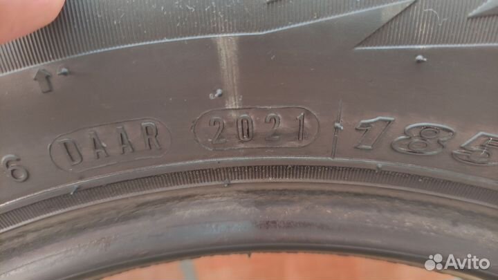 Nexen Winguard WinSpike WH62 185/65 R14 90T