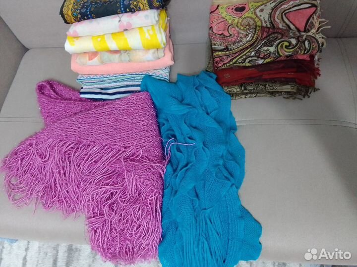 Шарфы платки палантины б/у