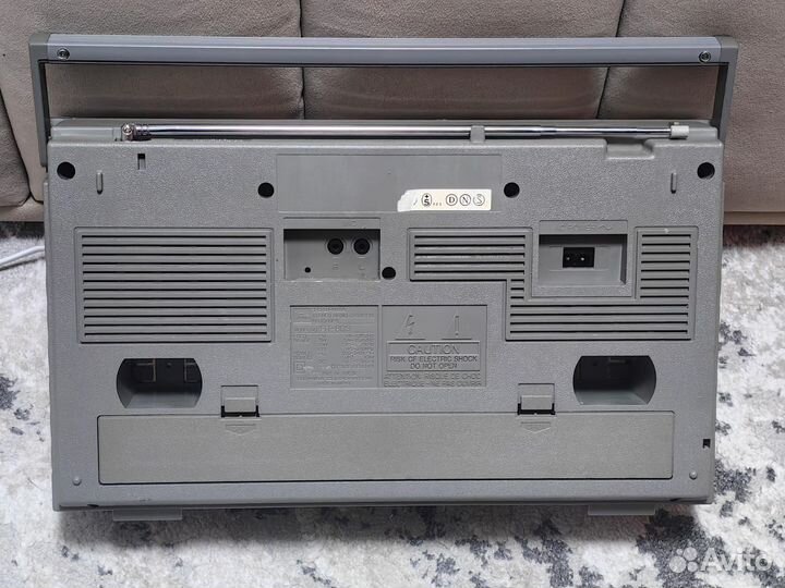 Магнитола Toshiba 80s