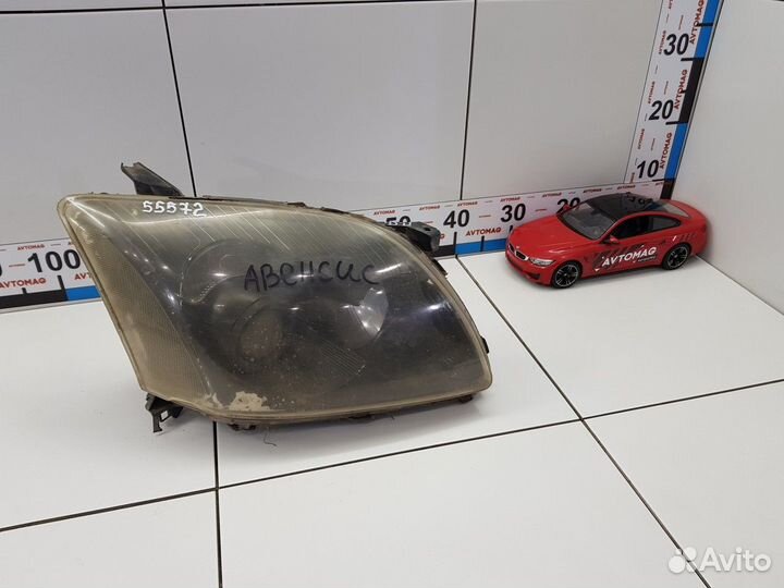 Фара правая (дорестайлинг) (Toyota Avensis)