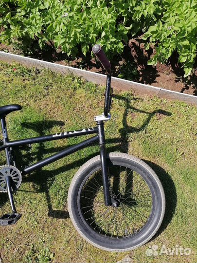 Трюковой велосипед BMX tech team