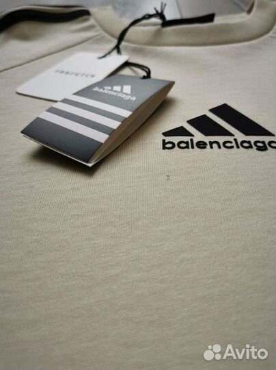 Футболка Adidas Balenciaga премиум