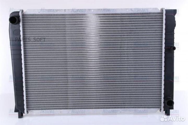 Радиатор 590x425