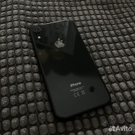 iPhone Xr, 64 ГБ