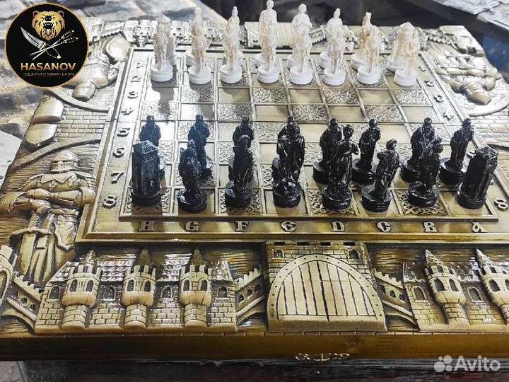 Шахматы резные ручной работы