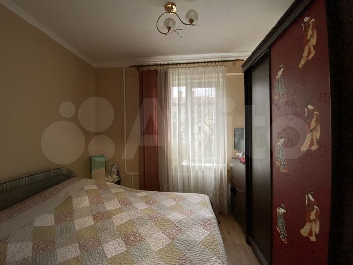 3-к. квартира, 48 м², 4/5 эт.