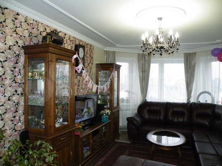 3-к. квартира, 88 м², 6/17 эт.