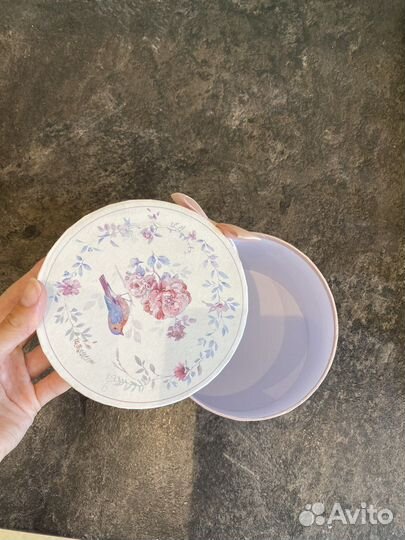 Коробка подарочная