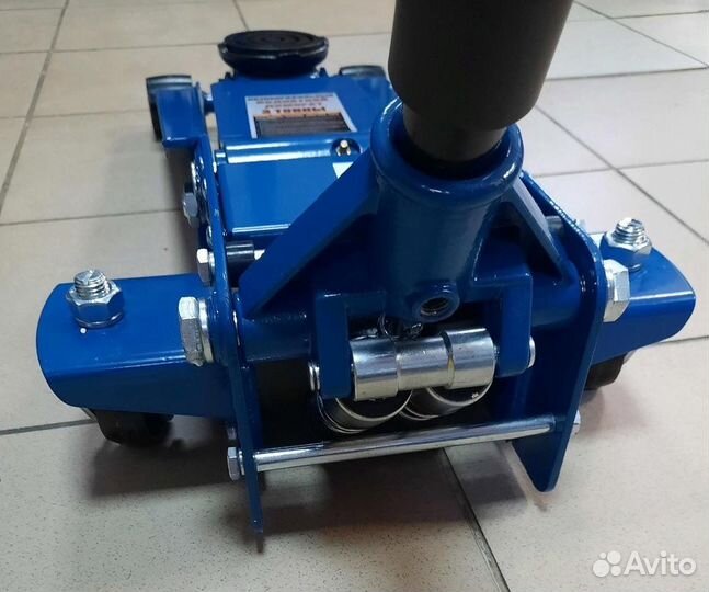 Домкрат подкатной низкопрофильный 3т, Техносоюз