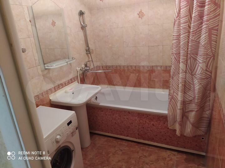 2-к. квартира, 70 м², 2/14 эт.