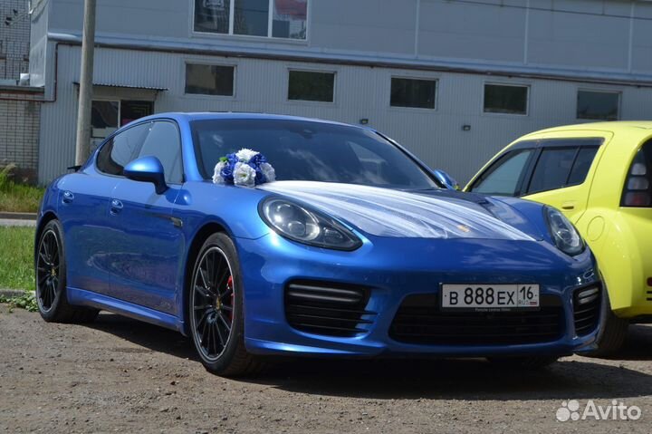 Свадебные украшения на машину синие