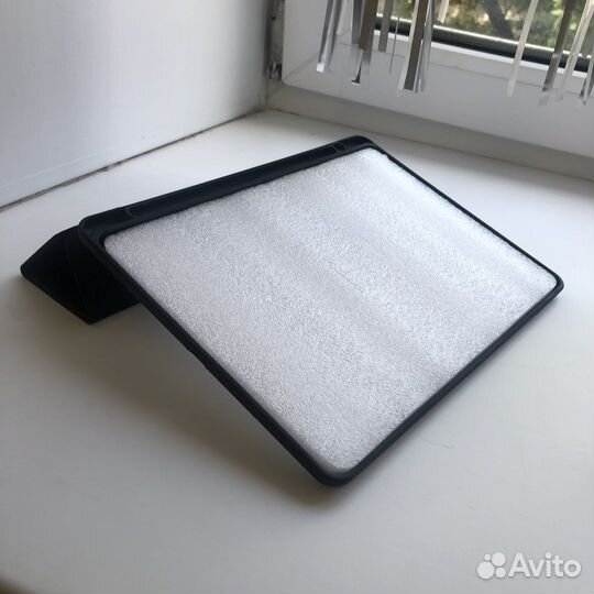 Чехол на iPad 10.2 с отделением для apple pencil