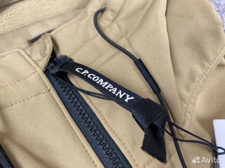 Куртка cp company оригинал