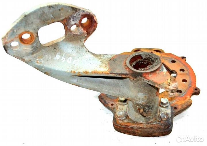 Суппорт барабанного тормоза, передний мост правый