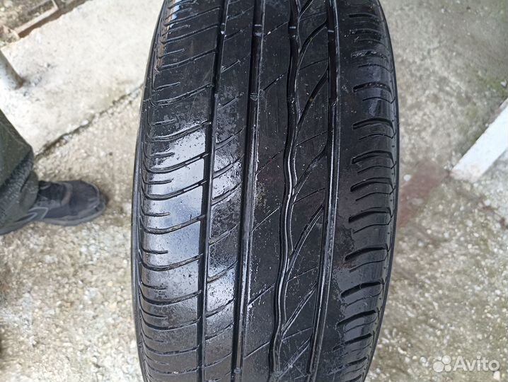 Bridgestone Turanza ER300 215/55 R17