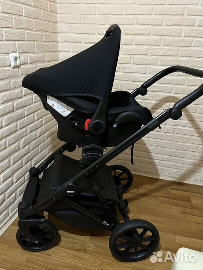 Коляска 3 в 1
