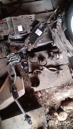 Запчасти для рено сценик, меган 2