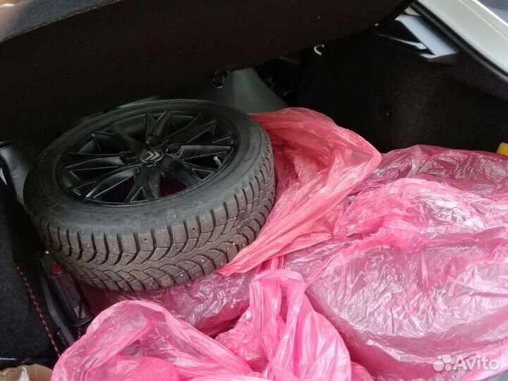 Колеса в сборе bridgestone blizzak 195/55/16 зима