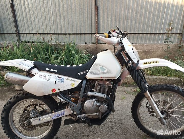 Suzuki Dr250 R-S