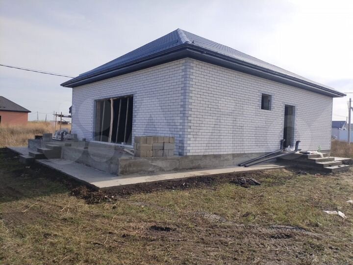 Дом 100 м² на участке 5 сот.