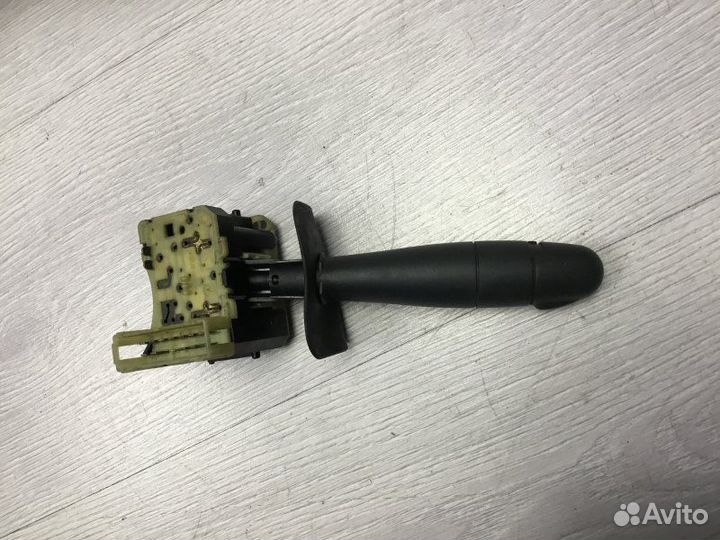 Переключатель дворников Renault Kangoo 1.9 1997